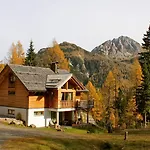 Almhaus Nassfeld Sonnenalpe Nassfeld